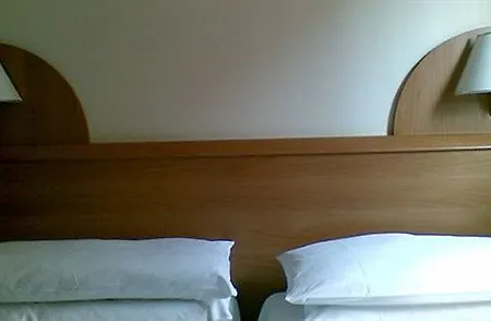 Helvetia Hotel 3*